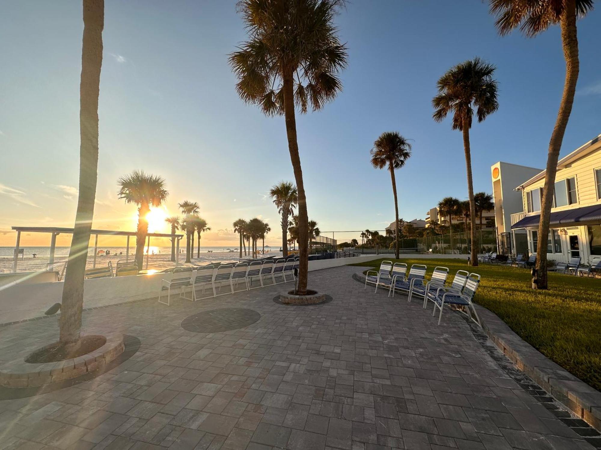 Sea Crest Aparthotel Point O'Rocks Luaran gambar