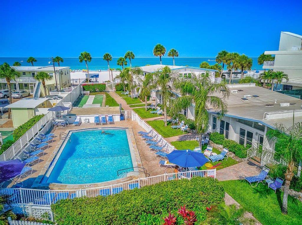 Sea Crest Aparthotel Point O'Rocks Luaran gambar