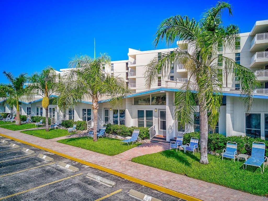 Sea Crest Aparthotel Point O'Rocks Luaran gambar