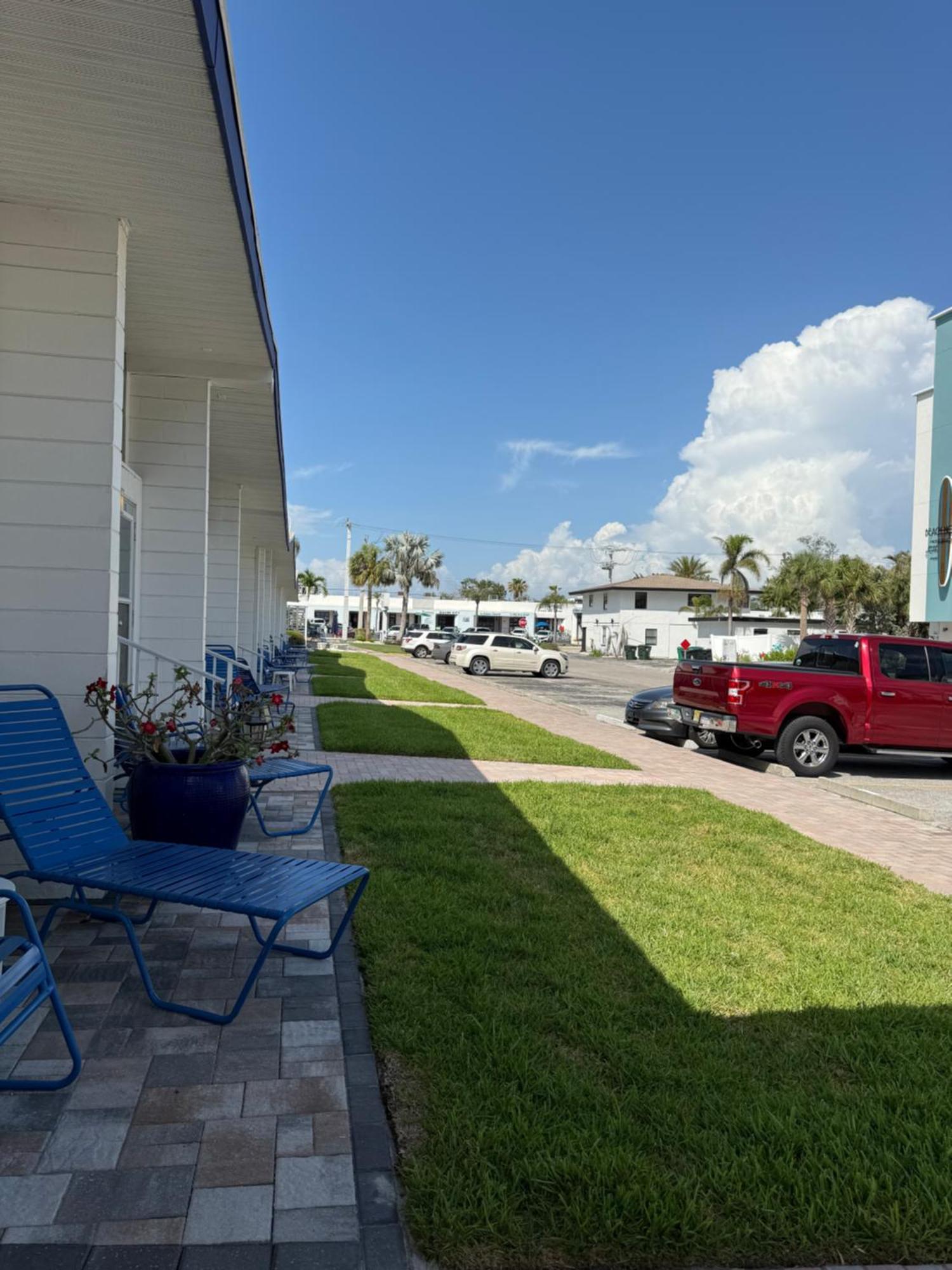 Sea Crest Aparthotel Point O'Rocks Luaran gambar