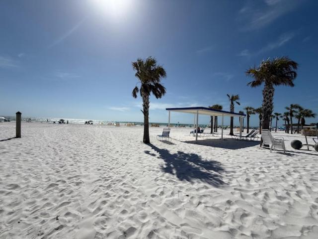 Sea Crest Aparthotel Point O'Rocks Luaran gambar