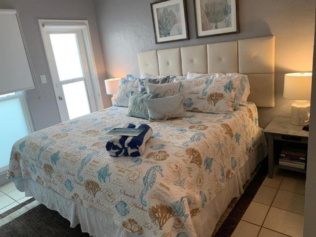 Sea Crest Aparthotel Point O'Rocks Luaran gambar